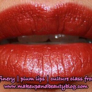 MAC 2007 FROST Culture Class Lipstick Rare Limited Edition Plum Holiday Finery